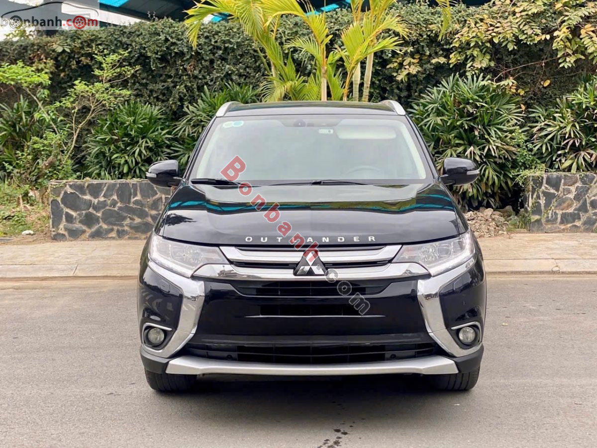 Bán ô tô Mitsubishi Outlander 2.0 CVT - 2017 - xe cũ