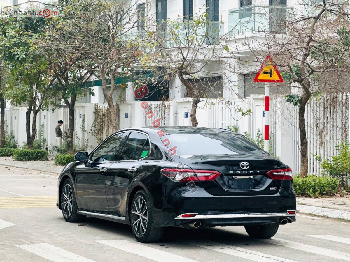 Bán ô tô Toyota Camry 2.5Q - 2022 - xe cũ
