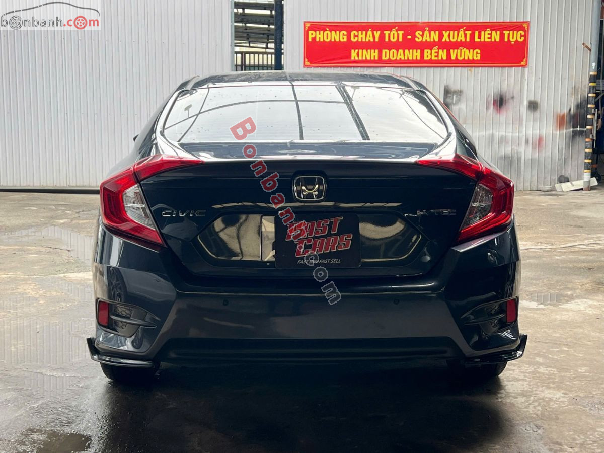 Bán ô tô Honda Civic 1.8 E - 2018 - xe cũ