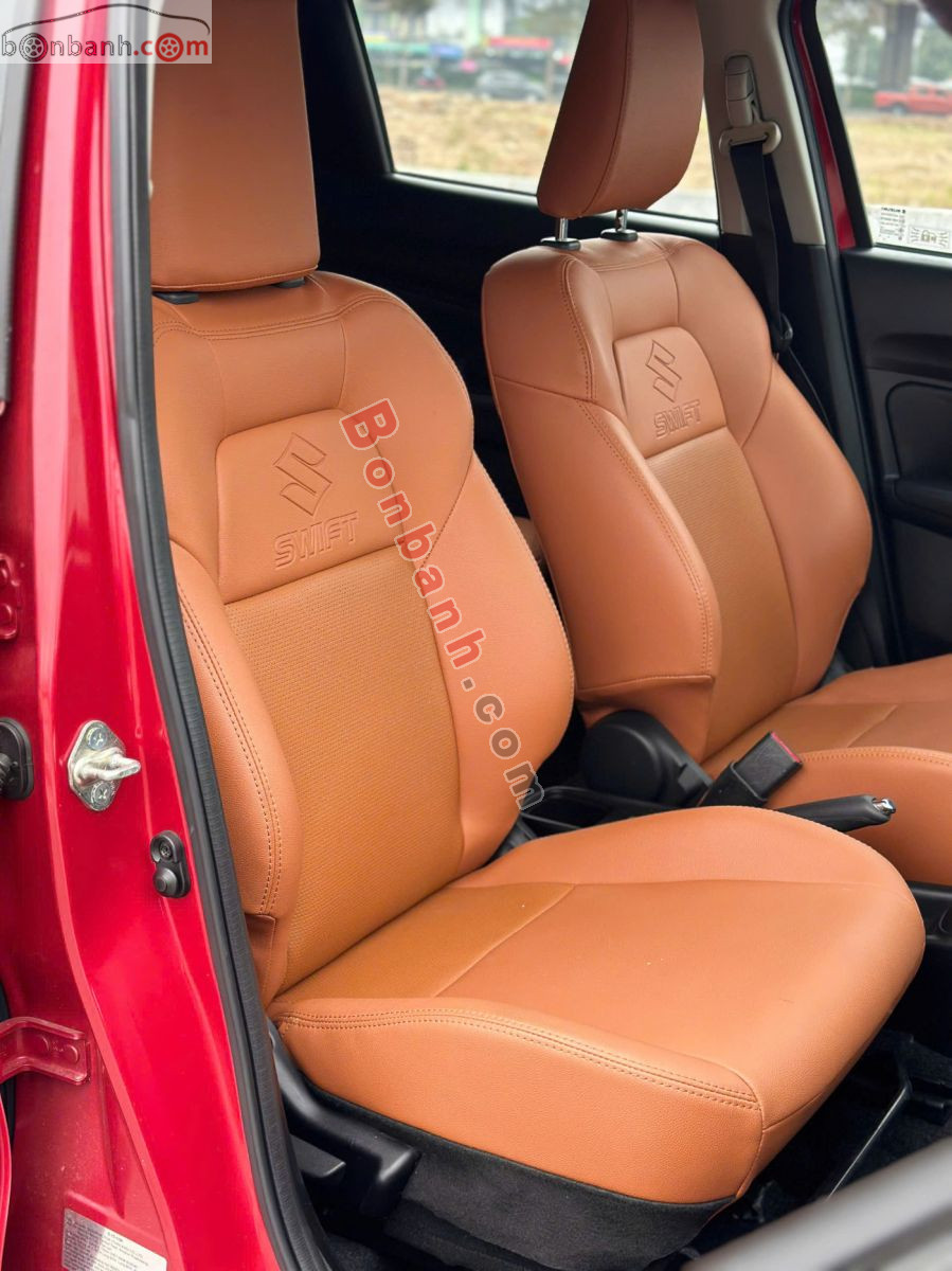 Bán ô tô Suzuki Swift GLX 1.2 AT - 2020 - xe cũ