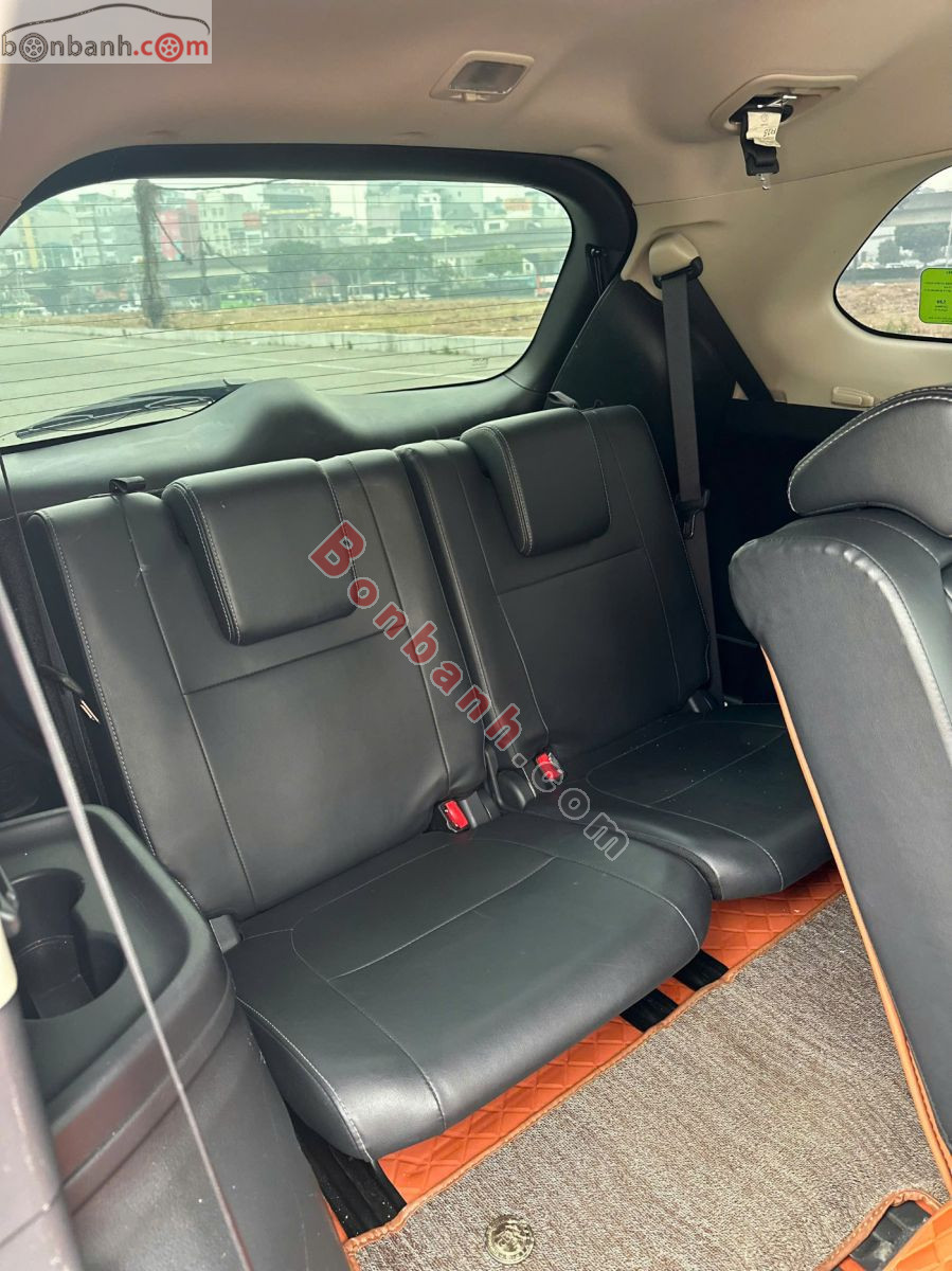 Bán ô tô Mitsubishi Outlander 2.0 CVT Premium - 2020 - xe cũ