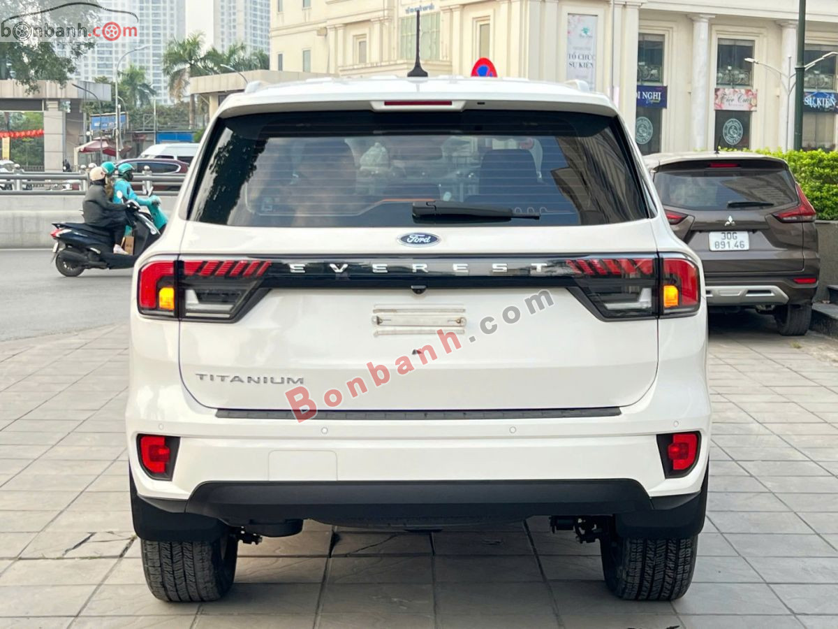Bán ô tô Ford Everest Titanium 2.0L 4x2 AT - 2023 - xe cũ