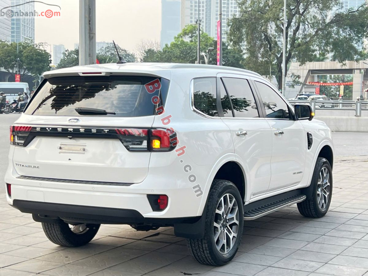 Bán ô tô Ford Everest Titanium 2.0L 4x2 AT - 2023 - xe cũ