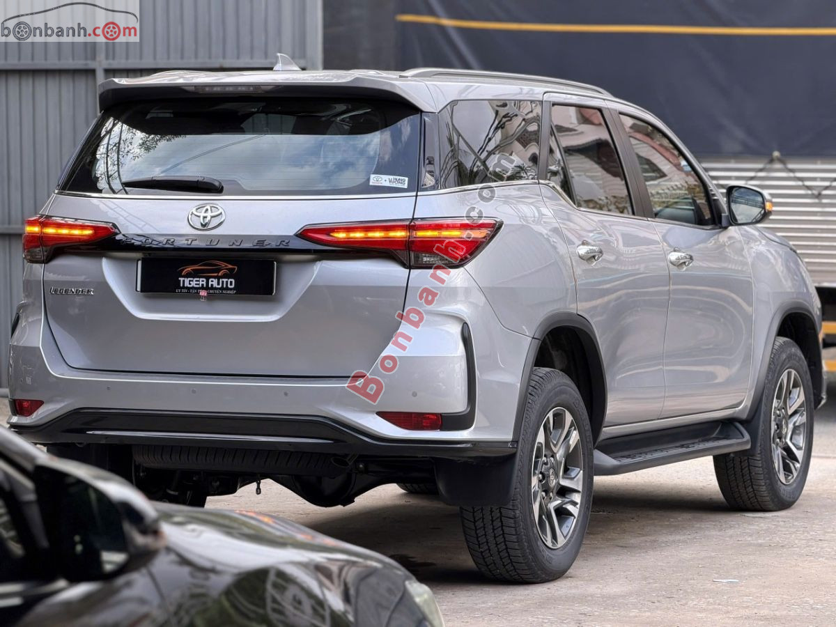 Bán ô tô Toyota Fortuner Legender 2.4L 4x2 AT - 2024 - xe cũ