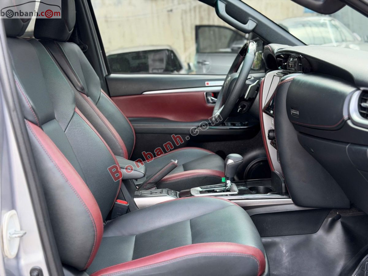 Bán ô tô Toyota Fortuner Legender 2.4L 4x2 AT - 2024 - xe cũ