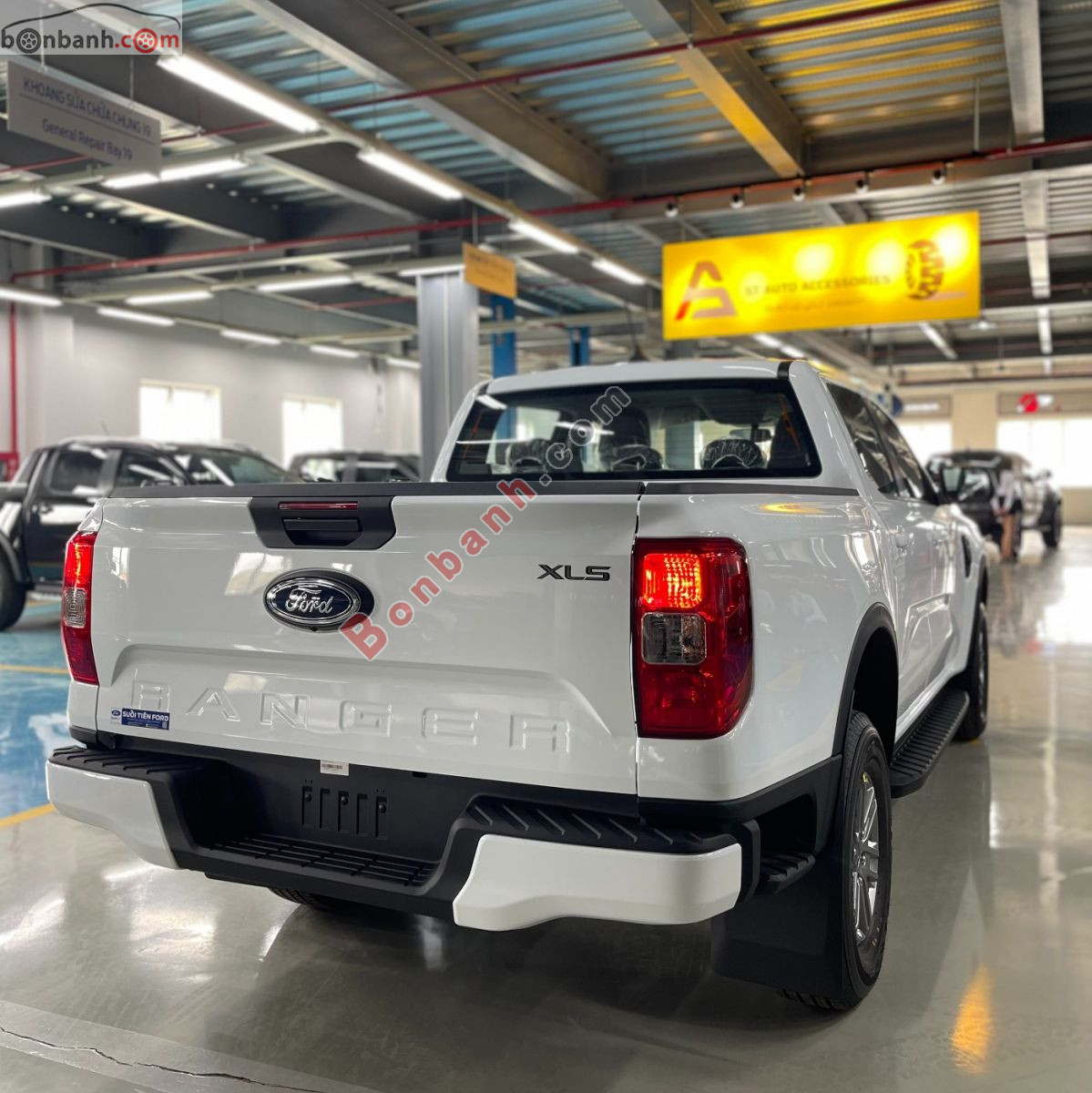 Bán ô tô Ford Ranger XLS 2.0L 4x2 AT - 2026 - xe mới