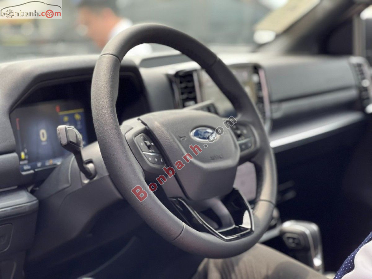 Bán ô tô Ford Everest Titanium 2.0L 4x2 AT - 2026 - xe mới