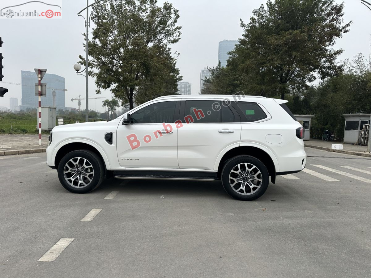 Bán ô tô Ford Everest Titanium 2.0L 4x2 AT - 2022 - xe cũ