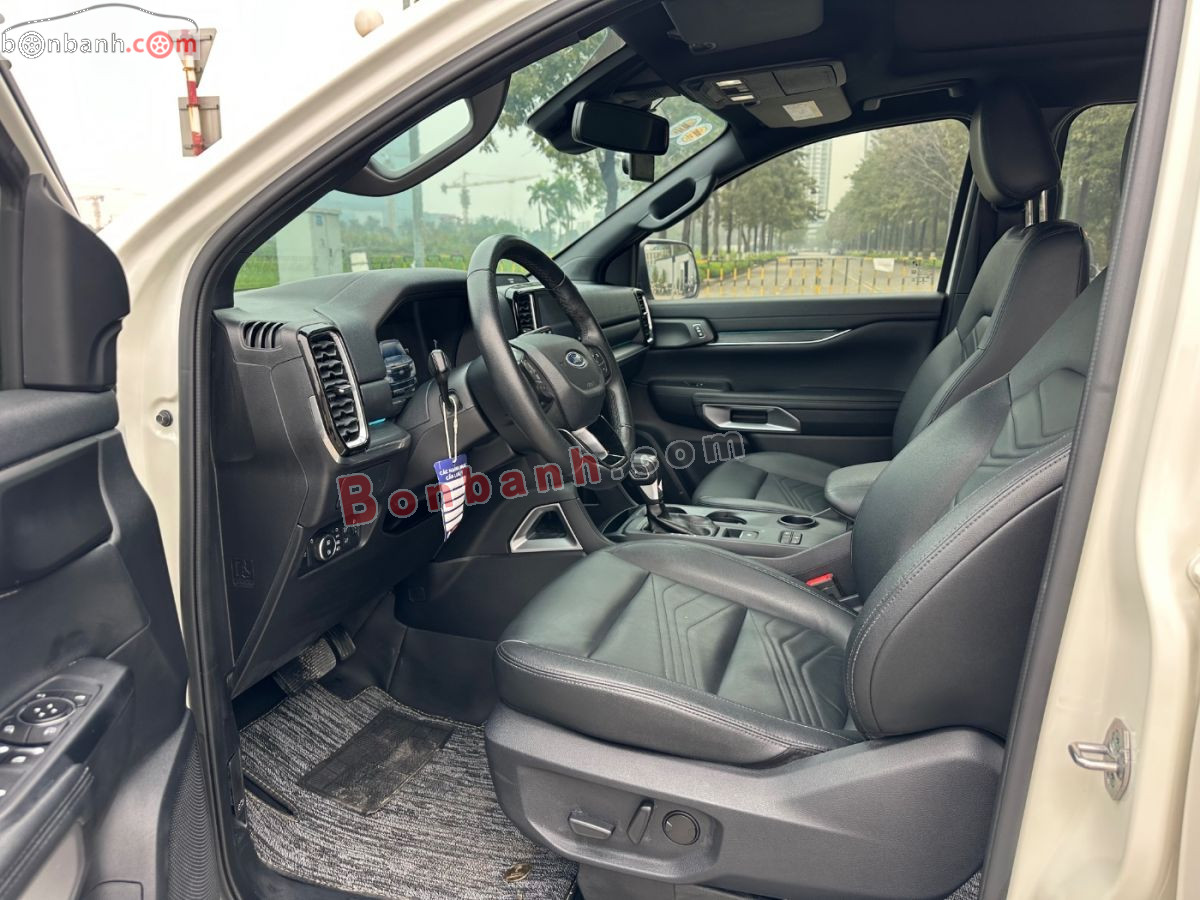 Bán ô tô Ford Everest Titanium 2.0L 4x2 AT - 2022 - xe cũ