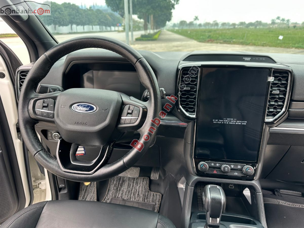 Bán ô tô Ford Everest Titanium 2.0L 4x2 AT - 2022 - xe cũ