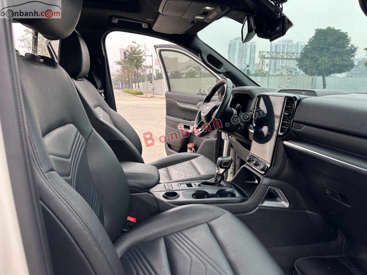 Bán ô tô Ford Everest Titanium 2.0L 4x2 AT - 2022 - xe cũ