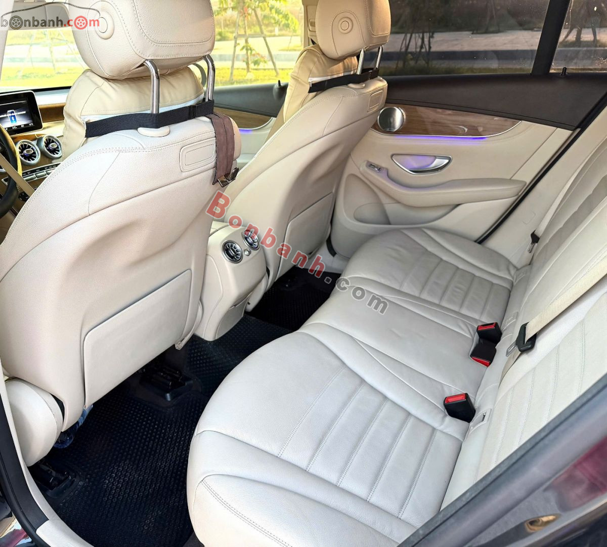 Bán ô tô Mercedes Benz GLC 250 4Matic - 2018 - xe cũ