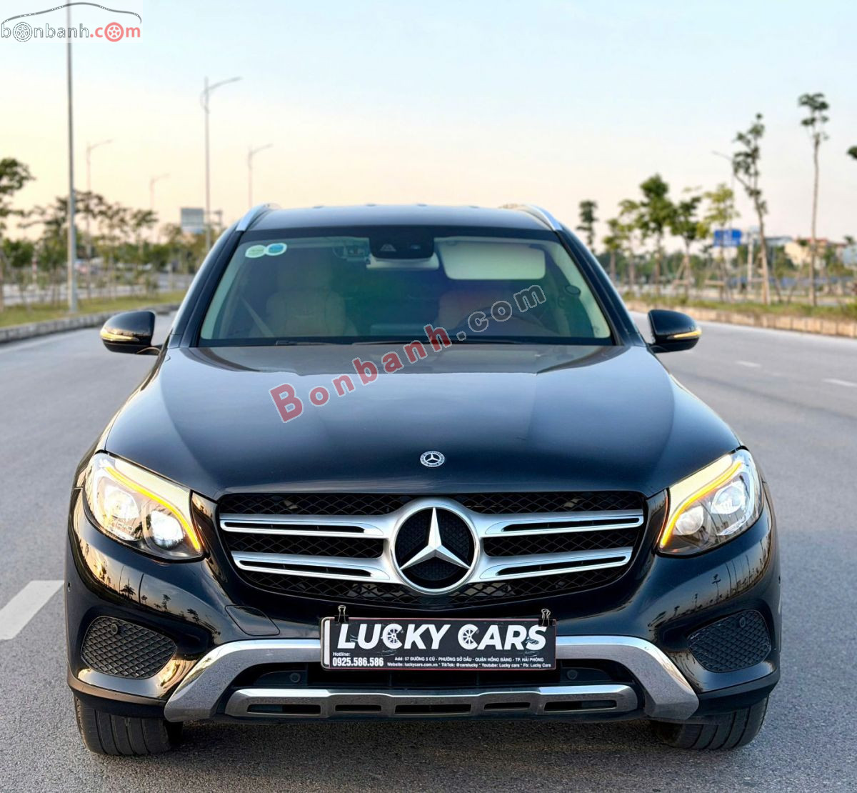 Bán ô tô Mercedes Benz GLC 250 4Matic - 2018 - xe cũ