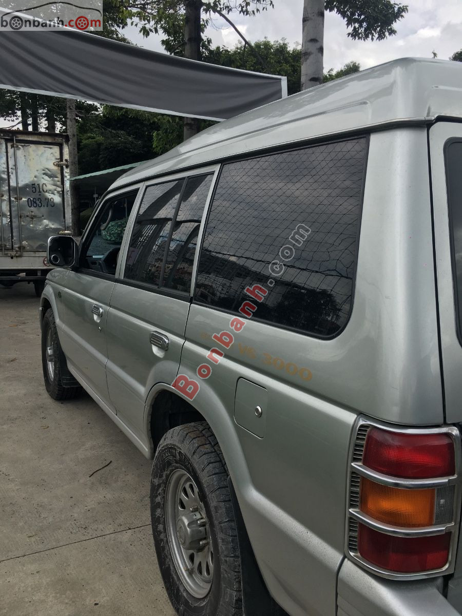Bán ô tô Mitsubishi Pajero 3.0 - 2004 - xe cũ