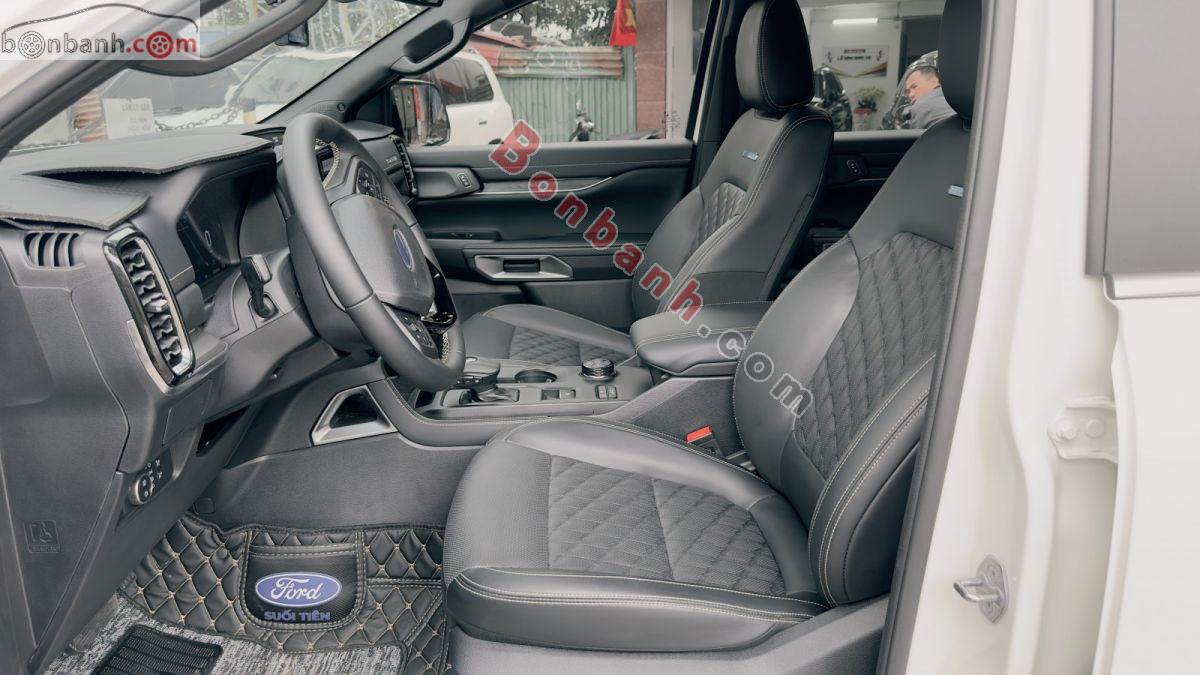 Bán ô tô Ford Everest Platinum 2.0L 4x4 AT - 2025 - xe cũ