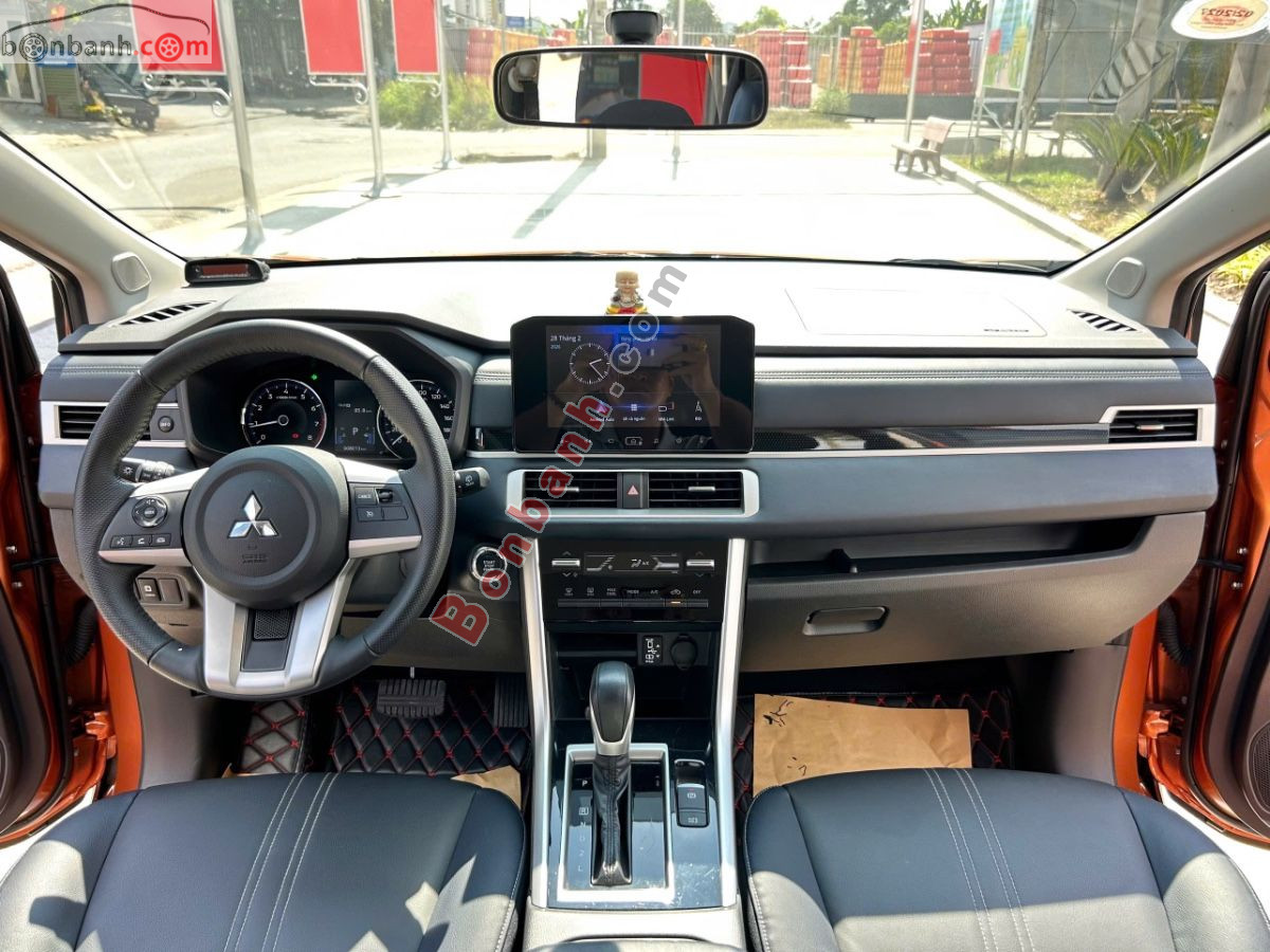 Bán ô tô Mitsubishi Xpander Cross 1.5 AT - 2022 - xe cũ