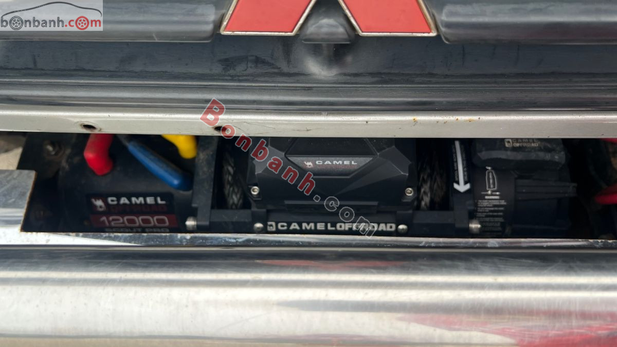 Bán ô tô Mitsubishi Pajero 2.4 - 2000 - xe cũ