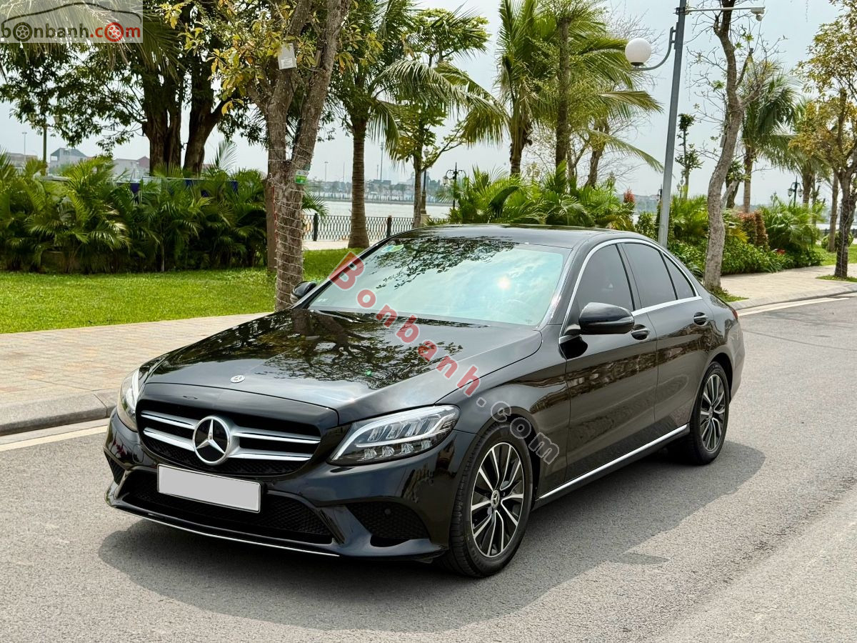 Bán ô tô Mercedes Benz C class C200 - 2018 - xe cũ