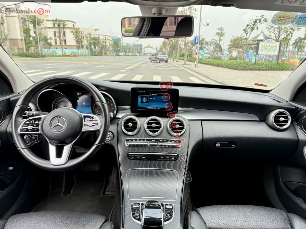Bán ô tô Mercedes Benz C class C200 - 2018 - xe cũ
