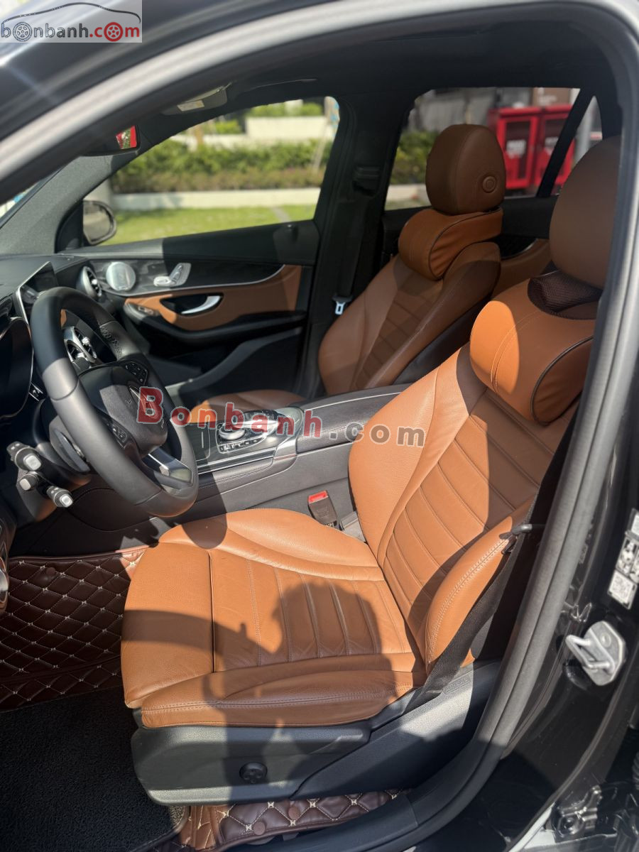 Bán ô tô Mercedes Benz GLC 300 4Matic - 2019 - xe cũ