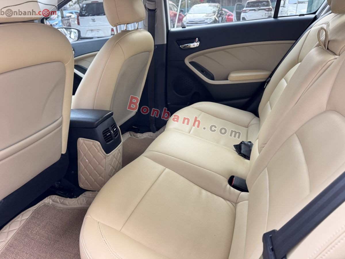 Bán ô tô Kia Cerato 1.6 AT - 2016 - xe cũ