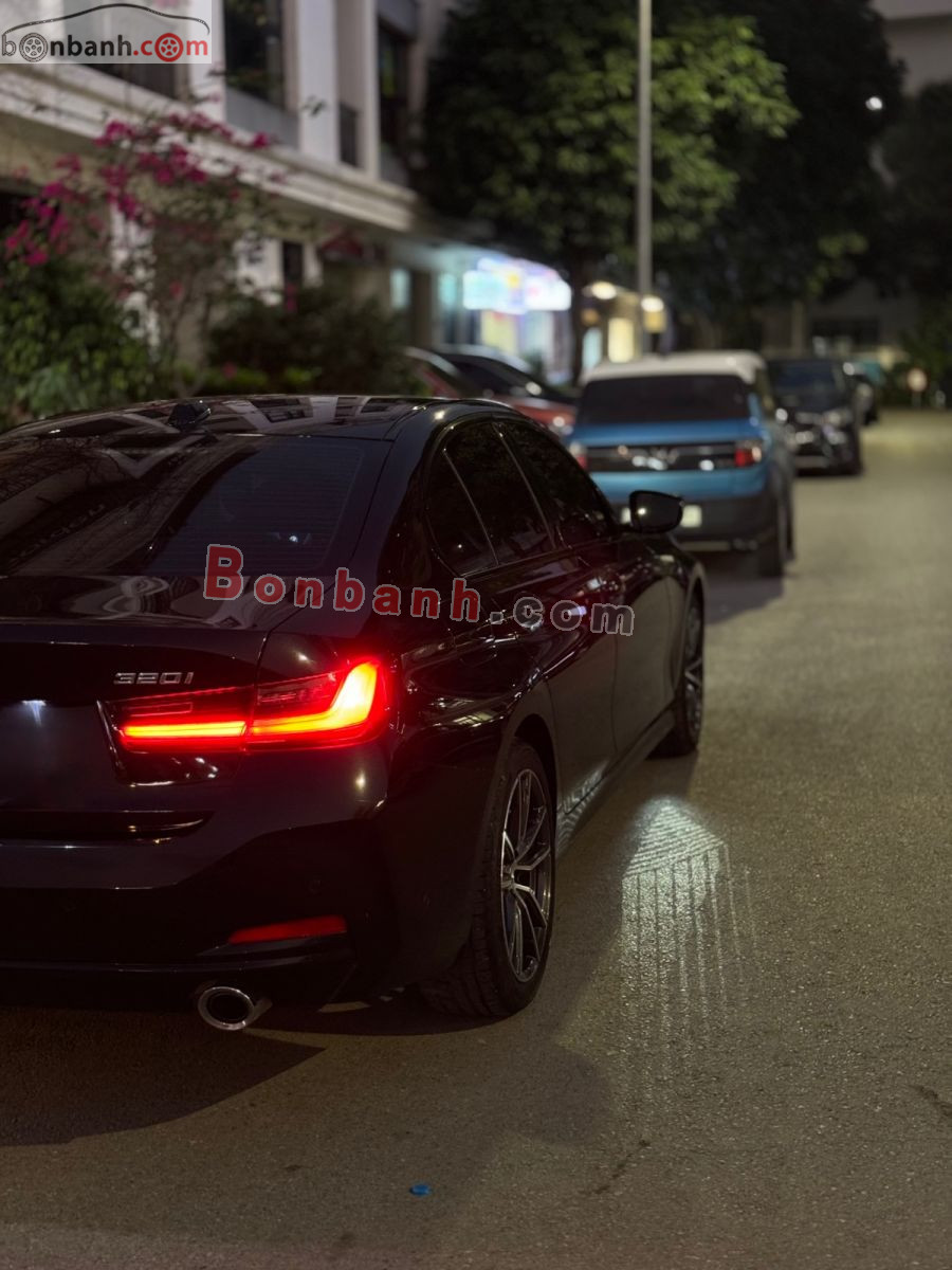 Bán ô tô BMW 3 Series 320i Sport Line - 2025 - xe cũ