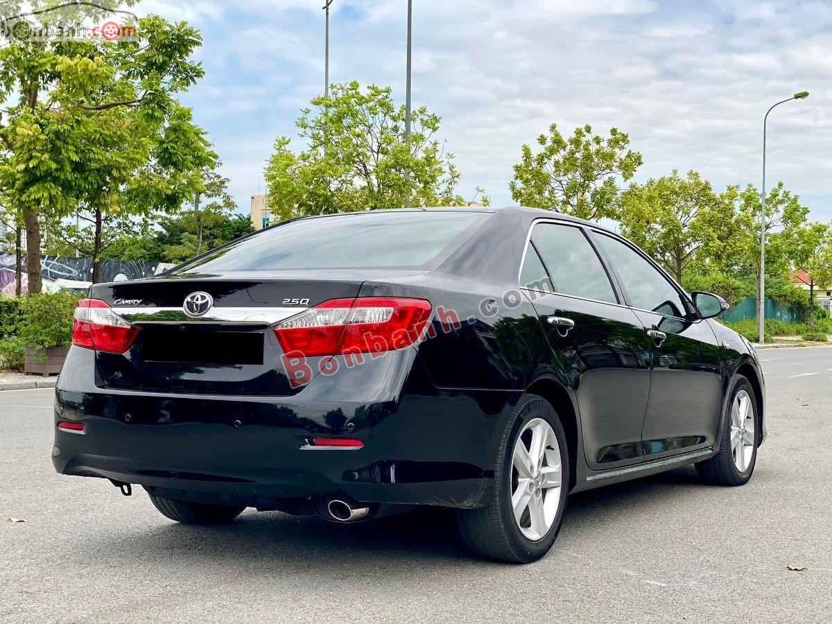 Bán ô tô Toyota Camry 2.5Q - 2015 - xe cũ