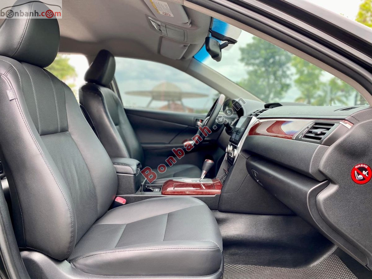 Bán ô tô Toyota Camry 2.5Q - 2015 - xe cũ