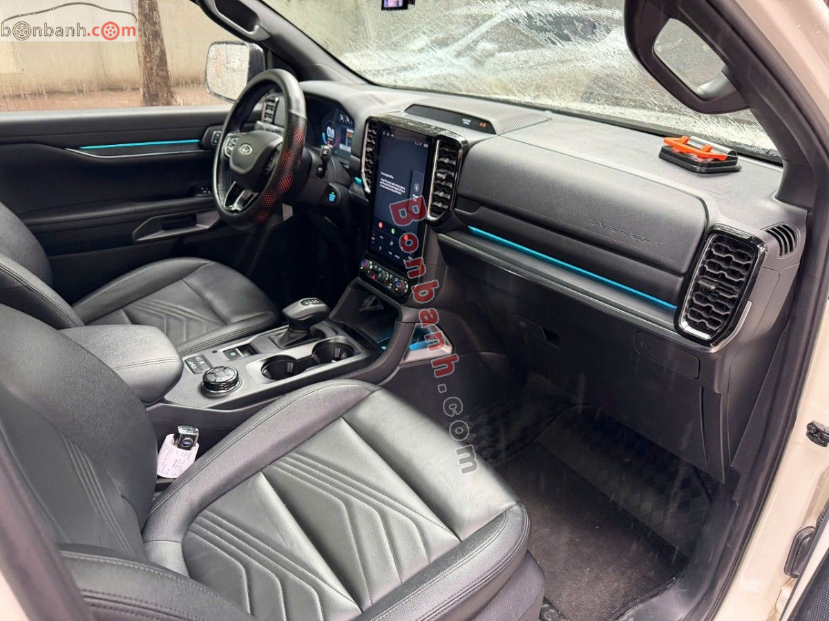 Bán ô tô Ford Everest Titanium Plus 2.0L 4x4 AT - 2023 - xe cũ