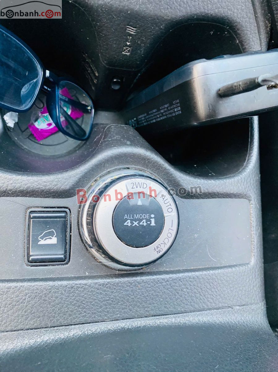 Bán ô tô Nissan X trail 2.5 SV 4WD - 2016 - xe cũ