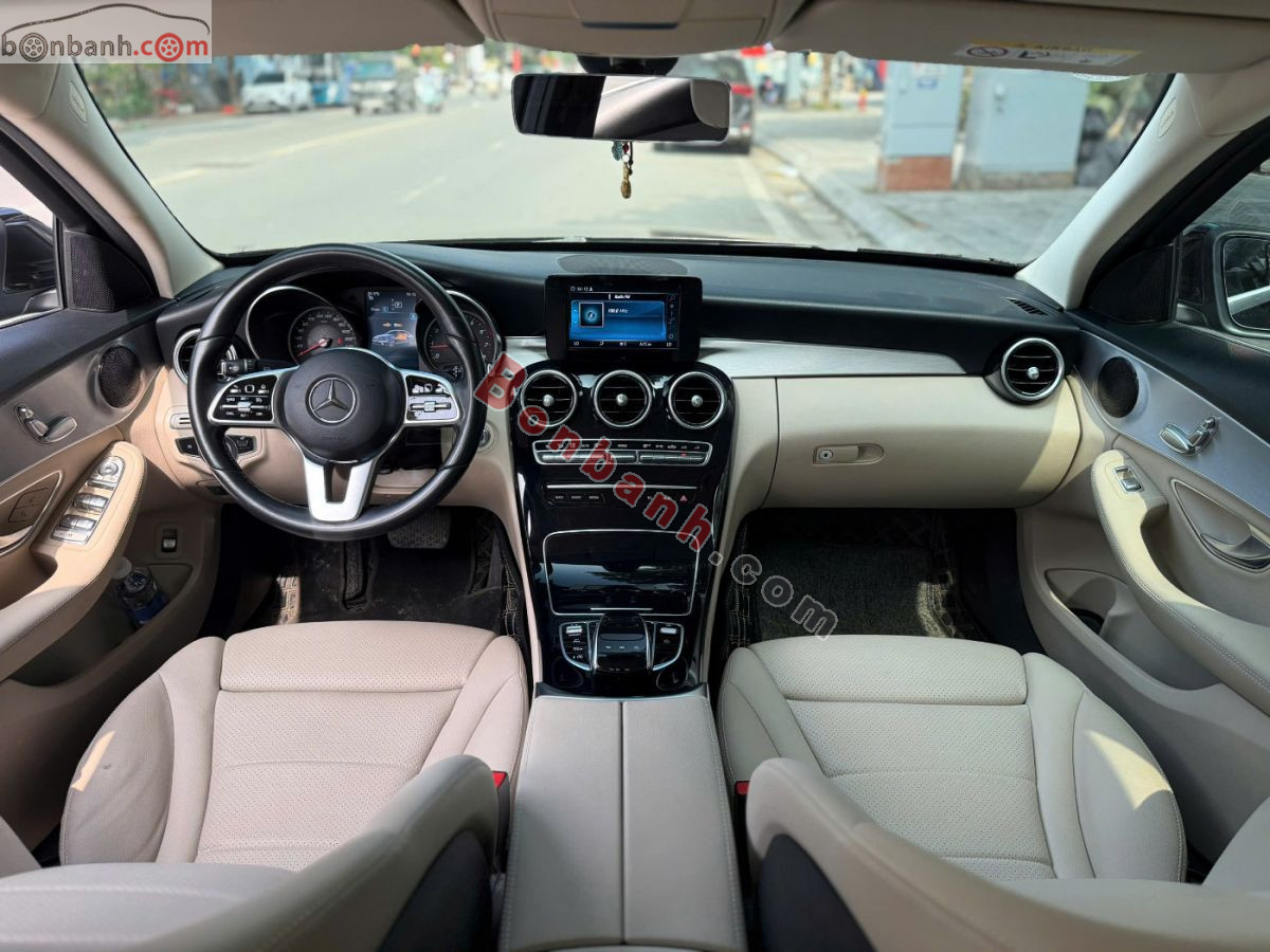 Bán ô tô Mercedes Benz C class C180 AMG - 2021 - xe cũ