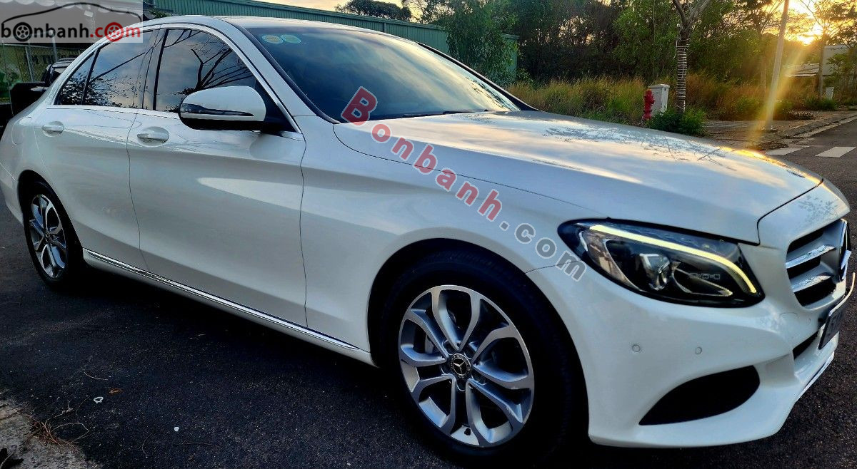Bán ô tô Mercedes Benz C class - 2019 - xe cũ