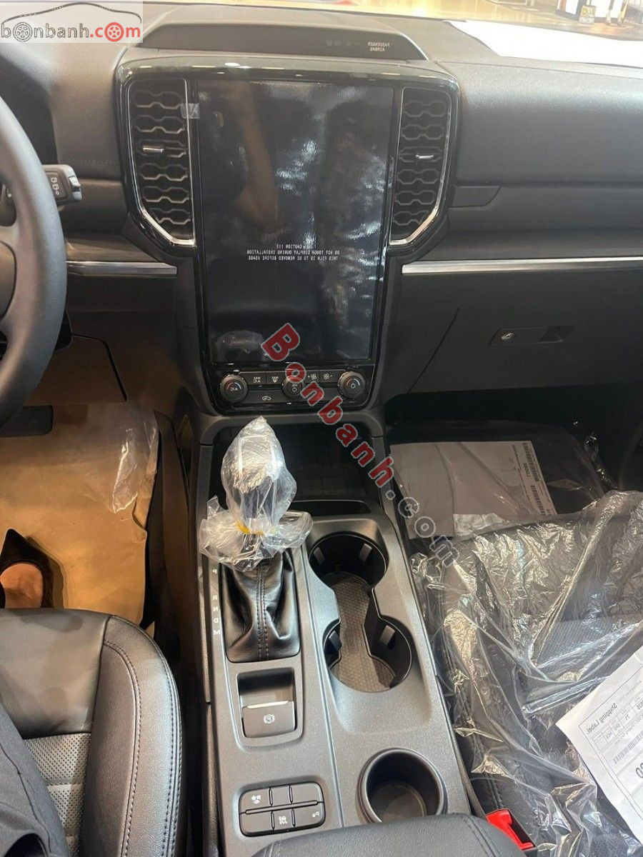 Bán ô tô Ford Everest Sport 2.0L 4x2 AT - 2026 - xe mới