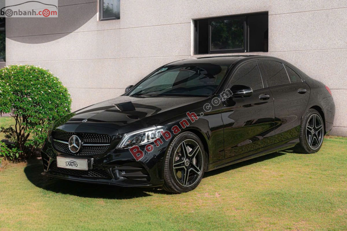 Bán ô tô Mercedes Benz C class C300 AMG - 2019 - xe cũ