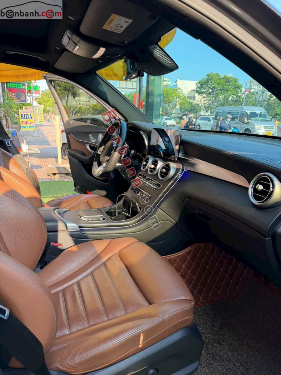 Bán ô tô Mercedes Benz GLC 300 4Matic - 2021 - xe cũ