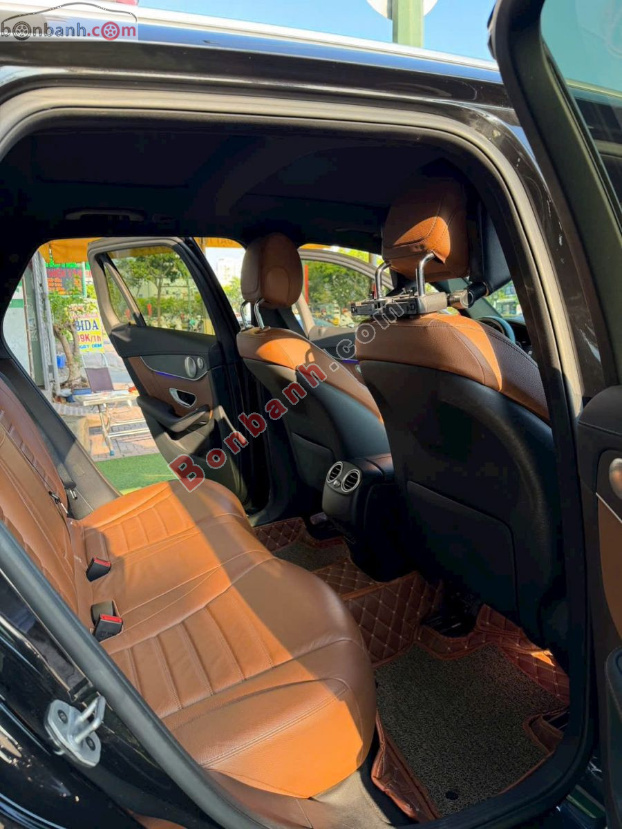 Bán ô tô Mercedes Benz GLC 300 4Matic - 2021 - xe cũ