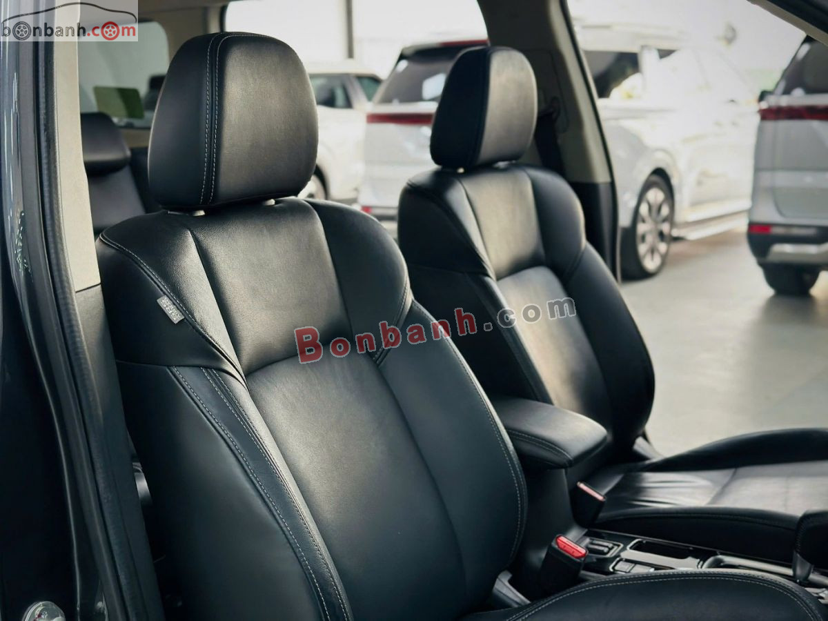 Bán ô tô Mitsubishi Outlander 2.0 CVT Premium - 2020 - xe cũ