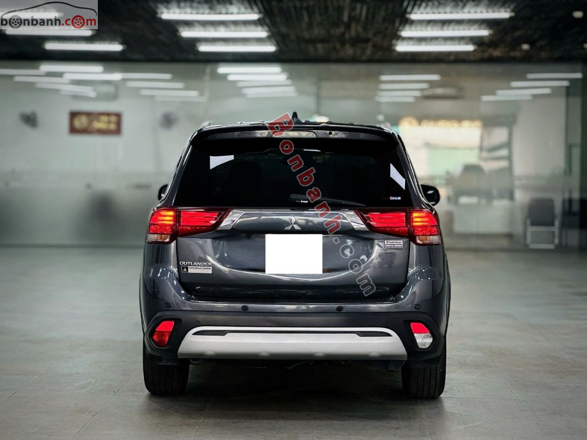 Bán ô tô Mitsubishi Outlander 2.0 CVT Premium - 2020 - xe cũ