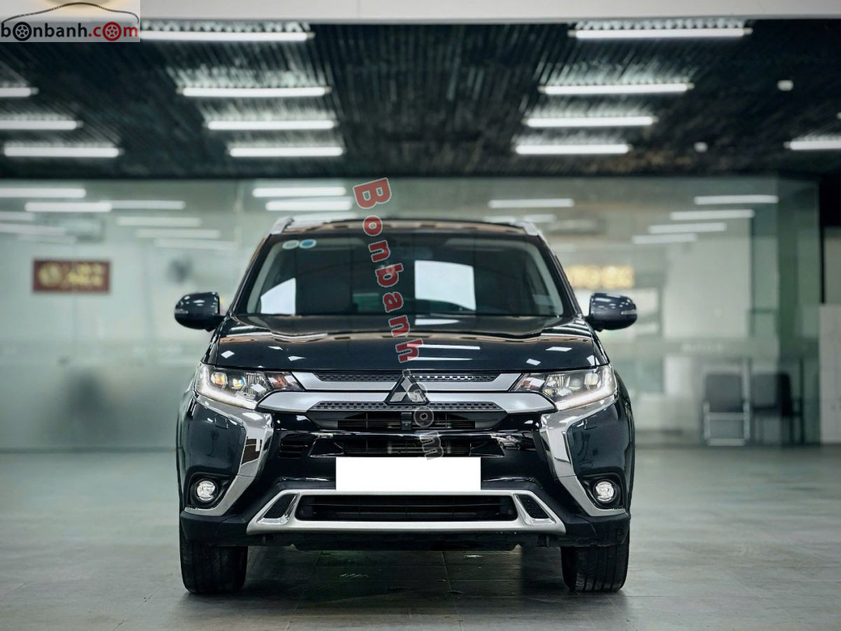Bán ô tô Mitsubishi Outlander 2.0 CVT Premium - 2020 - xe cũ