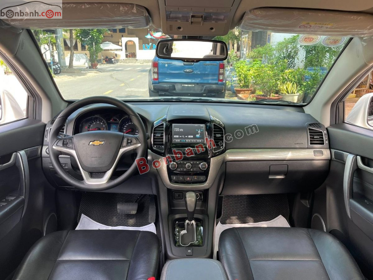Bán ô tô Chevrolet Captiva Revv LTZ 2.4 AT - 2017 - xe cũ