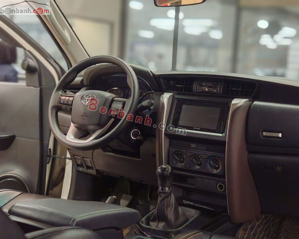 Bán ô tô Toyota Fortuner 2.4G 4x2 MT - 2019 - xe cũ
