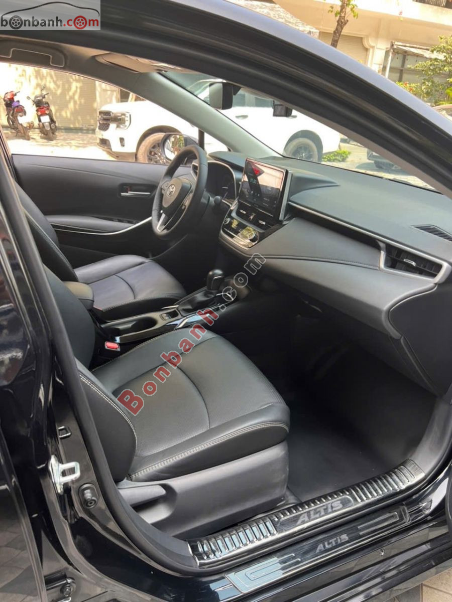 Bán ô tô Toyota Corolla altis 1.8V - 2022 - xe cũ