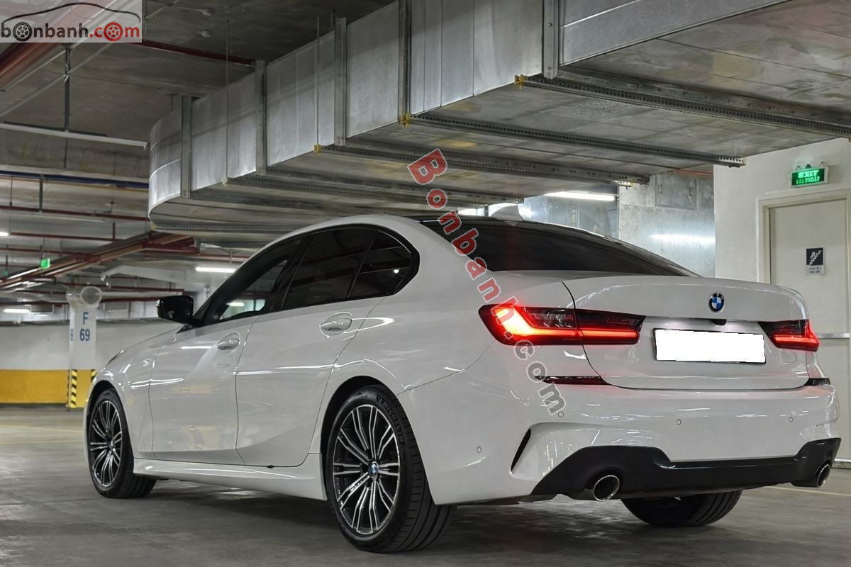Bán ô tô BMW 3 Series 320i M Sport - 2022 - xe cũ