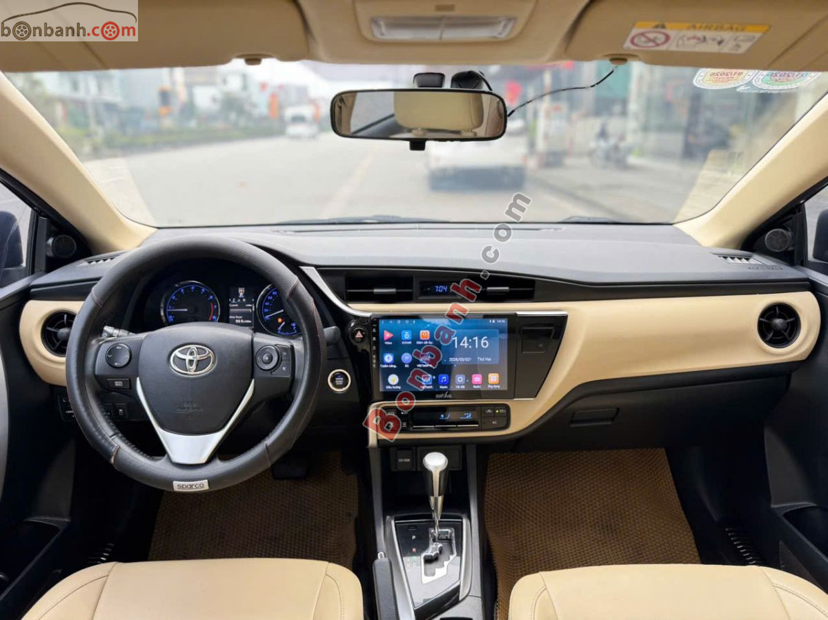 Bán ô tô Toyota Corolla altis 1.8G AT - 2018 - xe cũ