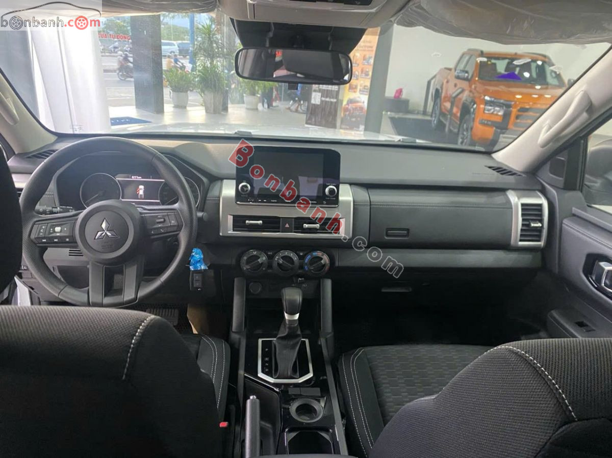 Bán ô tô Mitsubishi Triton GLX 2WD AT - 2026 - xe mới