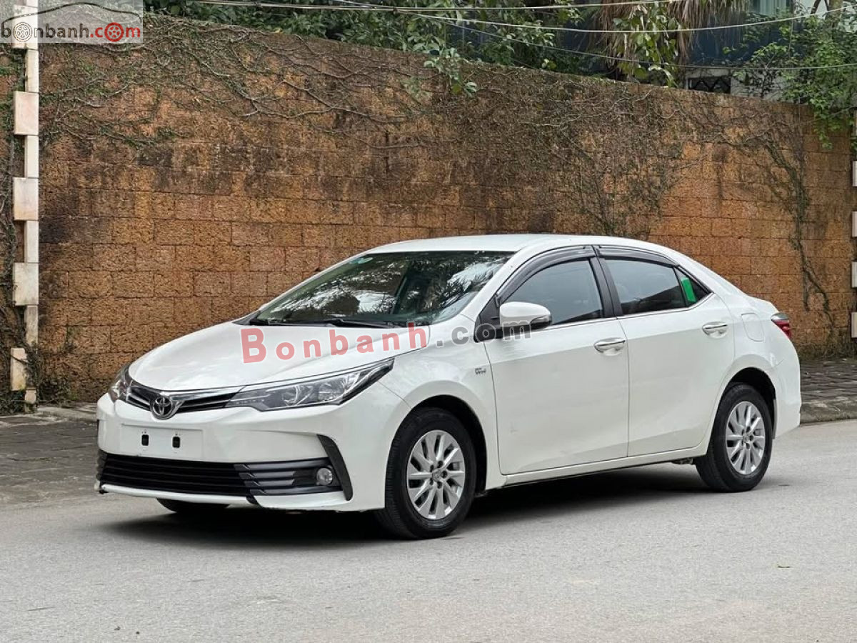 Bán ô tô Toyota Corolla altis 1.8E AT - 2018 - xe cũ
