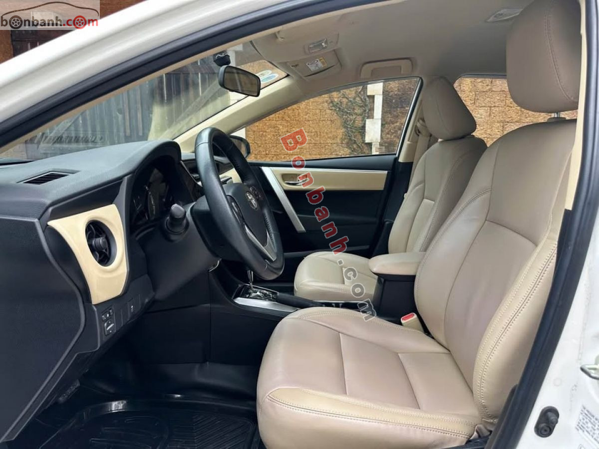 Bán ô tô Toyota Corolla altis 1.8E AT - 2018 - xe cũ