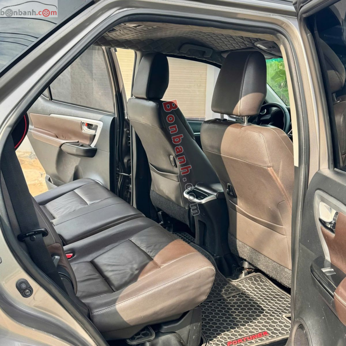 Bán ô tô Toyota Fortuner 2.4G 4x2 AT - 2020 - xe cũ