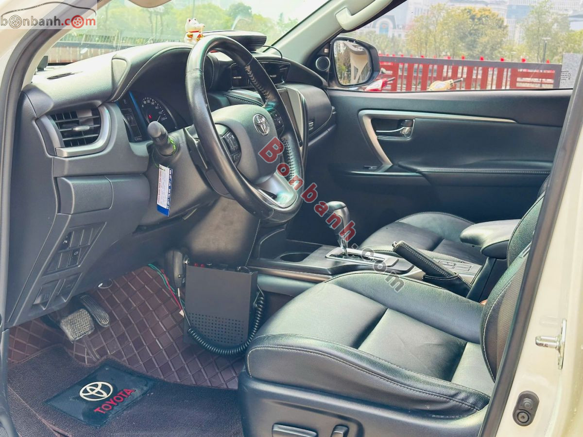 Bán ô tô Toyota Fortuner 2.7V 4x4 AT - 2021 - xe cũ