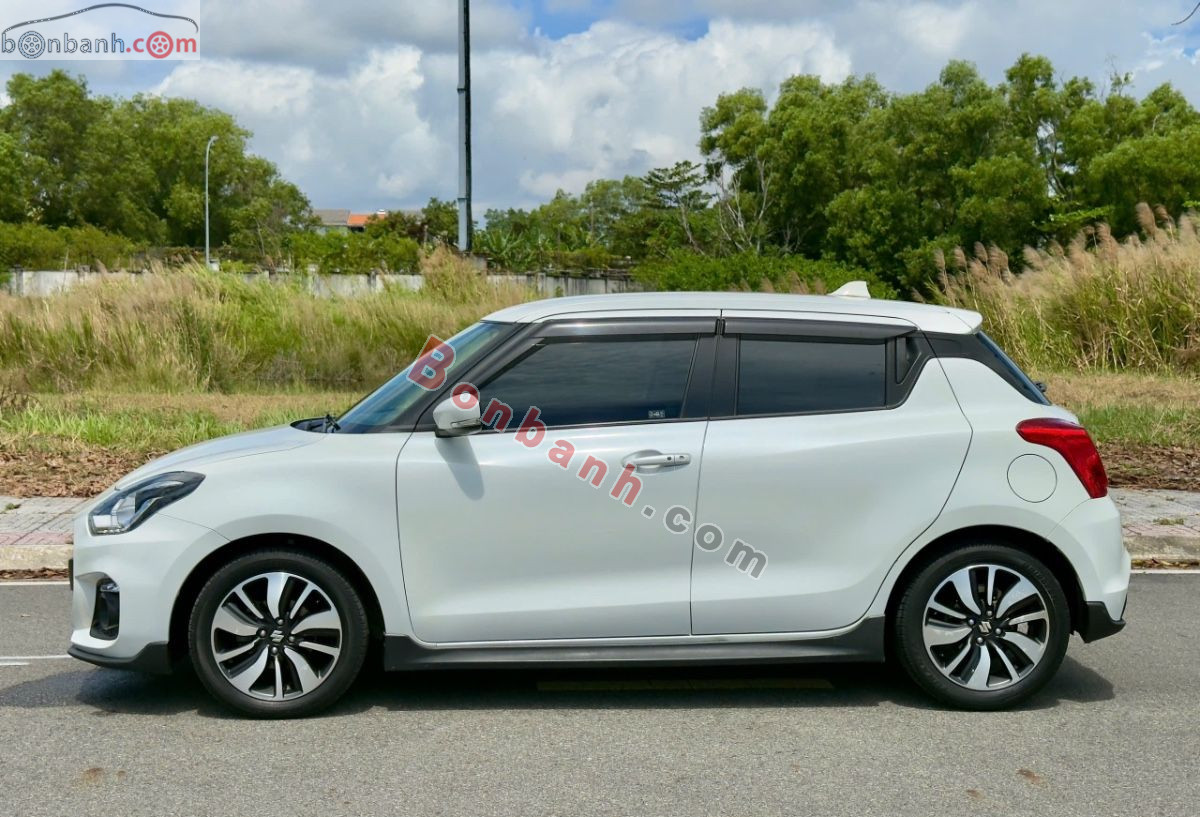 Bán ô tô Suzuki Swift GLX 1.2 AT - 2018 - xe cũ